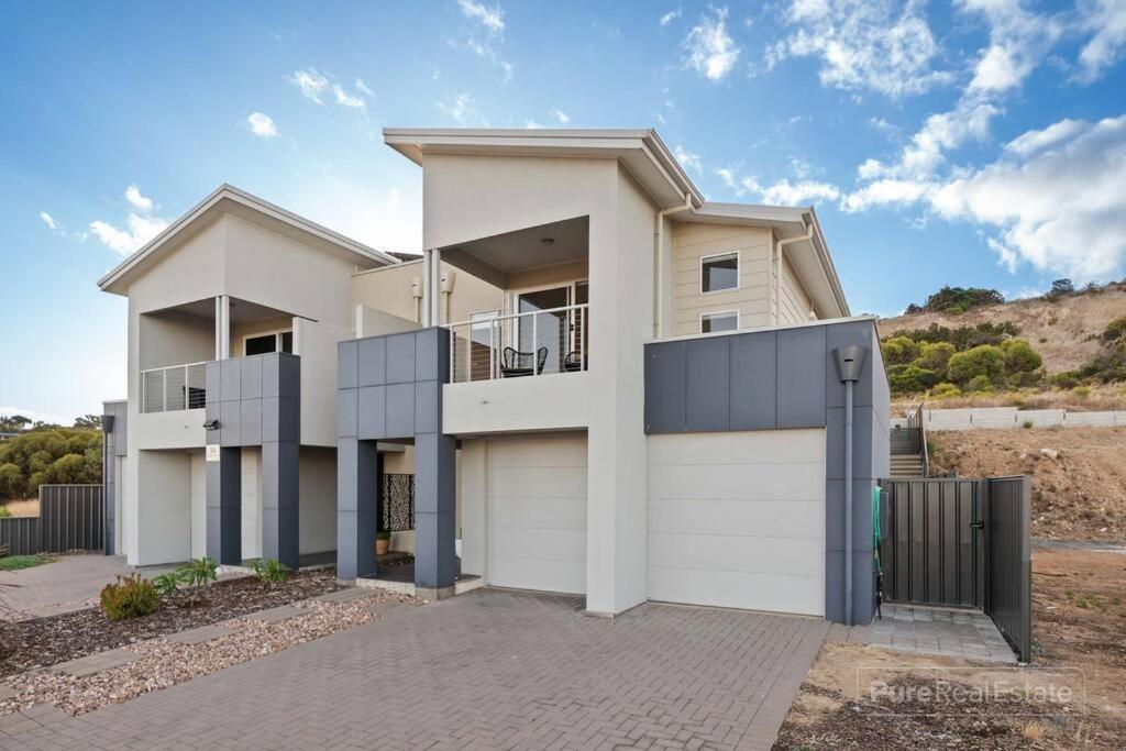 Beachfront Sunny Dais Apartment Port Vincent Exterior photo